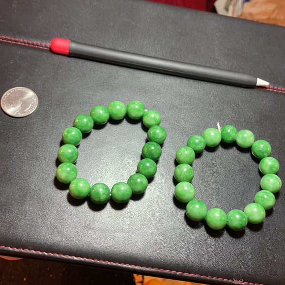 100%New! Jade bracelet - Picture 1 of 4